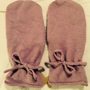 J Jill purple cashmere mittens